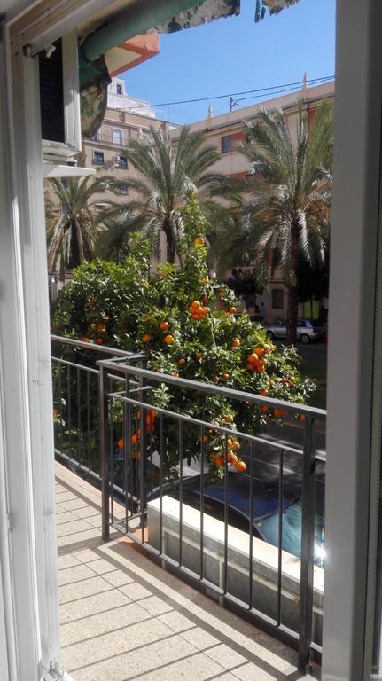 Apartamento Jardin De Ayora Valencia Luaran gambar